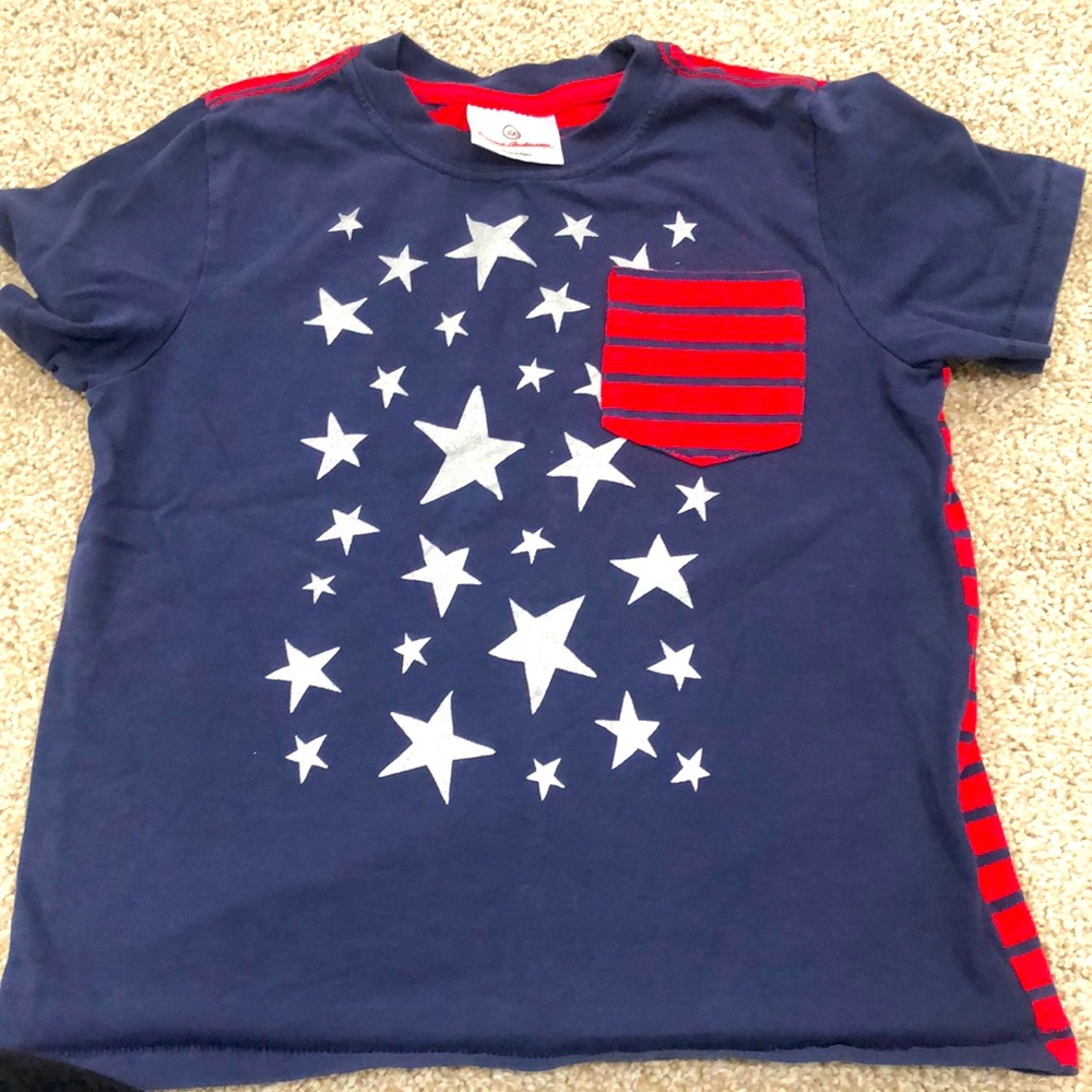 Patriotic starts and stripes shirt 🇺🇸